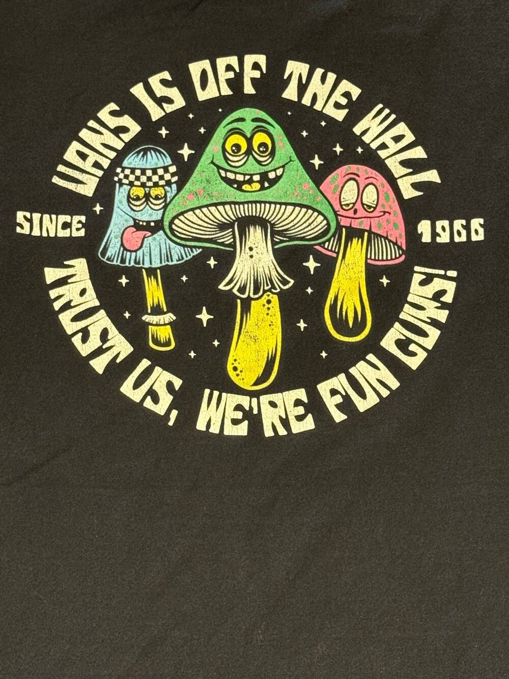 Vans Off The Wall Fun Guy Mushroom T Shirt Mens L Black Faded Skate Tee